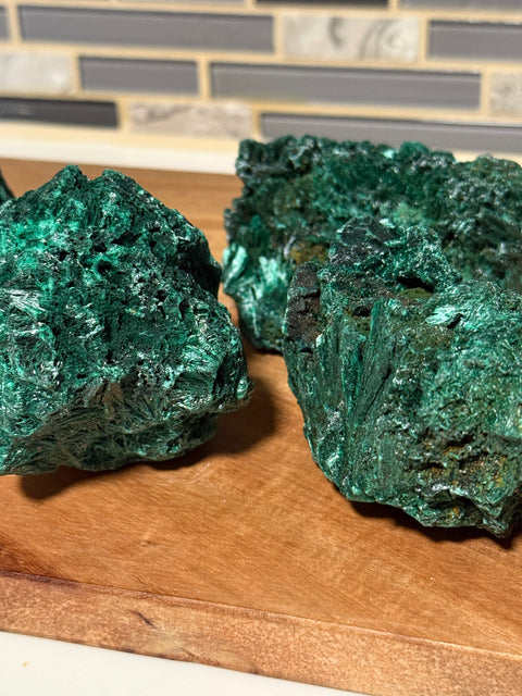 Silky Malachite Crystal|Congo Malachite Specimen for Healing & Energy Work - SYN-ergy