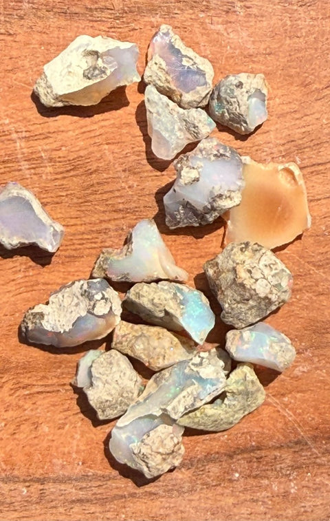 Ethiopian Fire Opal|Natural Opal Gemstone with Flash & Color - SYN - ergy