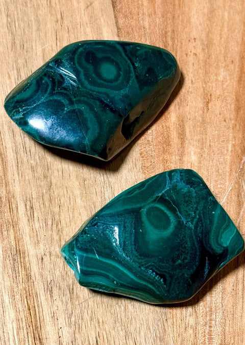 Malachite Crystal|Ethically Sourced from the Congo|Stone of Protection and Deep Transformation - SYN - ergy