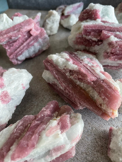 Raw Pink Tourmaline – Natural Crystal for Love, Healing & Emotional Balance - SYN - ergy