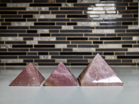 Rose Quartz Pyramid| Heart Chakra & Emotional Balance Crystal - SYN-ergy