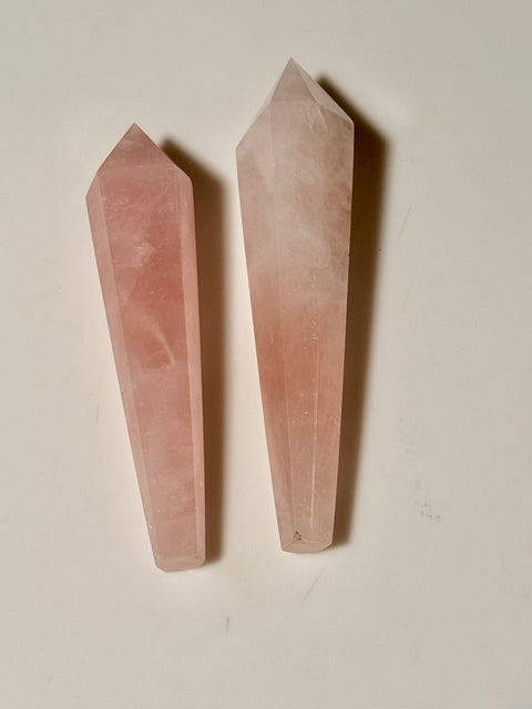 Rose Quartz Generators with Stand