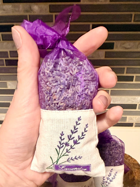 Lavender Sachets – Natural Aromatherapy for Relaxation, Sleep & Linen Freshening