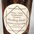 Bleeding Heart Candle|Honey, Tonka, Sandalwood & Geranium - SYN - ergy