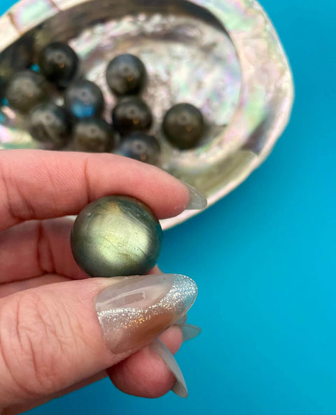 Labradorite Sphere - SYN-ergy 