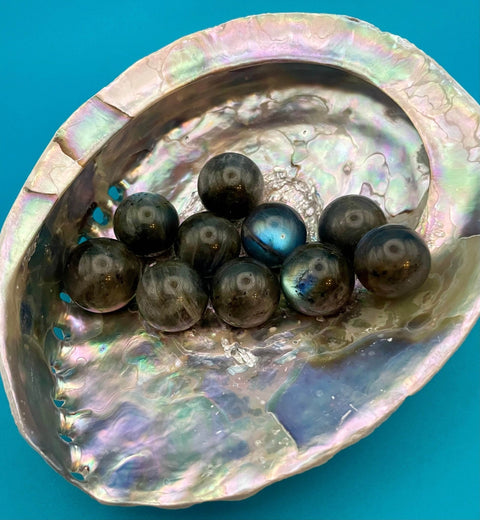 Labradorite Sphere - SYN-ergy 