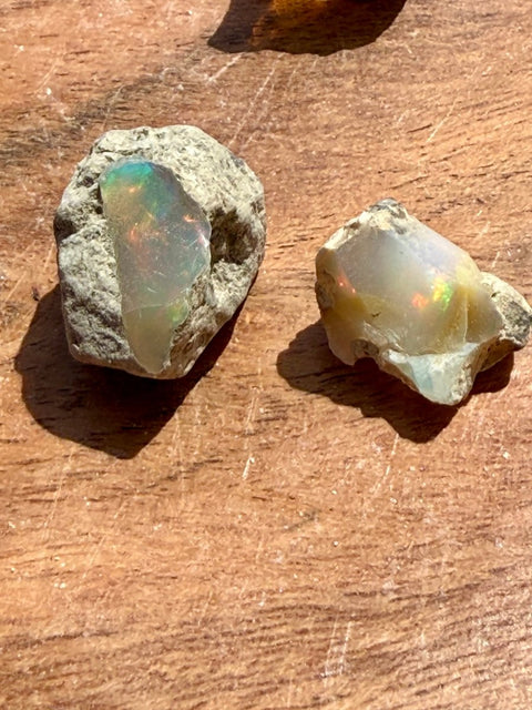 Ethiopian Fire Opal|Natural Opal Gemstone with Flash & Color - SYN - ergy