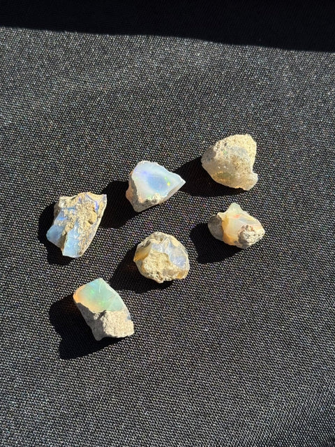 Ethiopian Fire Opal|Natural Opal Gemstone with Flash & Color - SYN - ergy