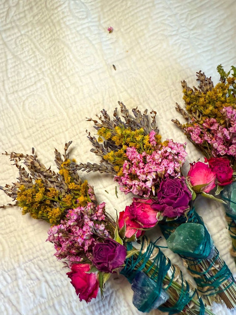 Fluorite Crystal Smudge Stick|White Sage & Lavender for Cleansing and Clarity - SYN - ergy