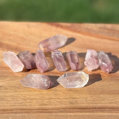 Lithium Quartz Crystal Point| Calming Stone for Meditation, Reiki, Chakra Healing, Stress Relief, Pocket Crystal - SYN - ergy