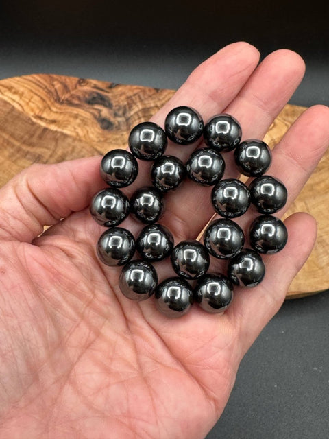 Magnetite hematite Mini Sphere - SYN-ergy