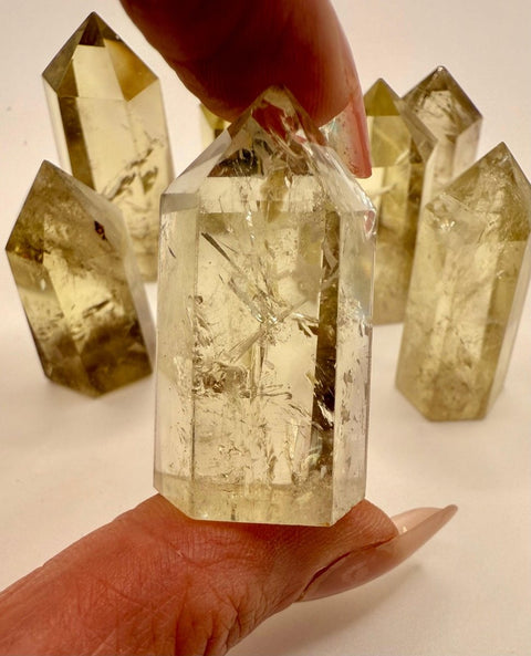 Natural Citrine Tower|Raw Citrine Point for Abundance & Success|Healing Crystal for Solar Plexus Chakra|Crystal Decor Gift - SYN - ergy