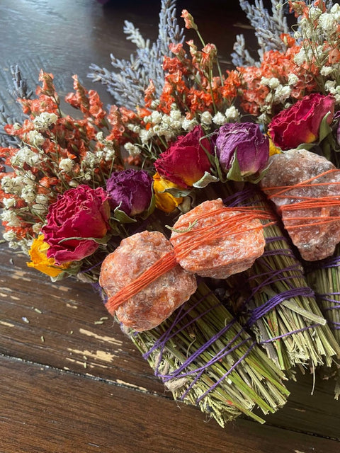 Sunstone Smudge Stick with Cedar & Lavender | Handcrafted Botanical Bundle - SYN - ergy