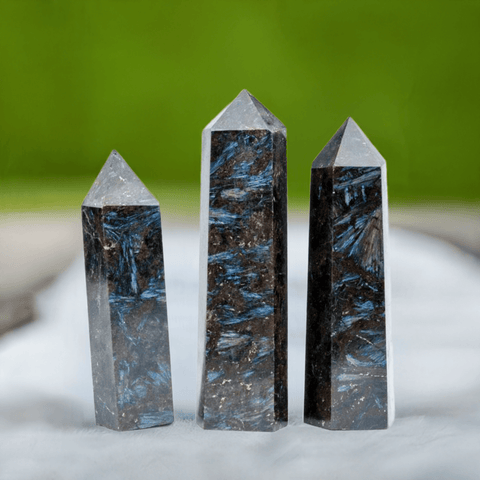 Blue Astrophyllite Points - SYN-ergy 